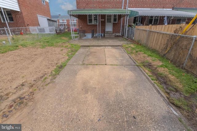 7832 LOCKWOOD RD, Dundalk, MD 21222