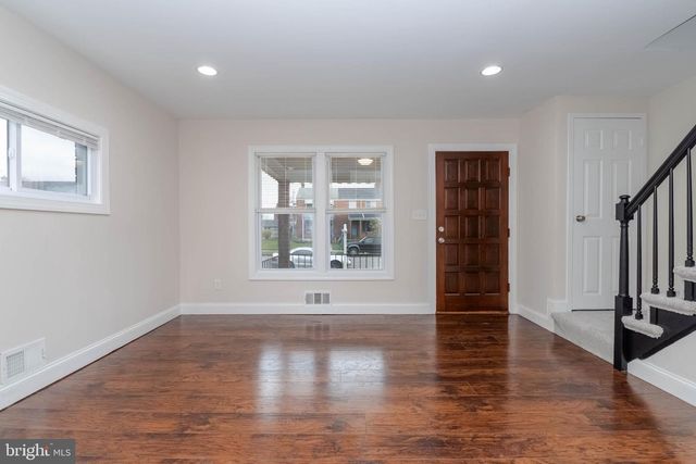 7832 LOCKWOOD RD, Dundalk, MD 21222