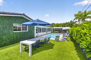2917 NE 35th Court, Lighthouse Point, FL 33064