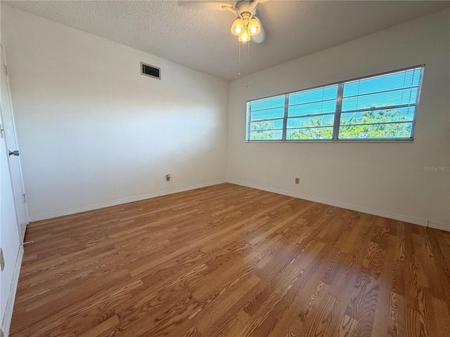 2383 NETHERLANDS DRIVE 57, Clearwater, FL 33763