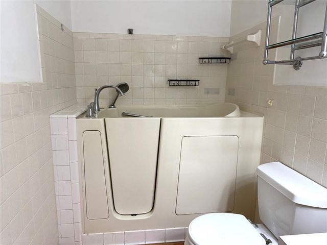 2383 NETHERLANDS DRIVE 57, Clearwater, FL 33763