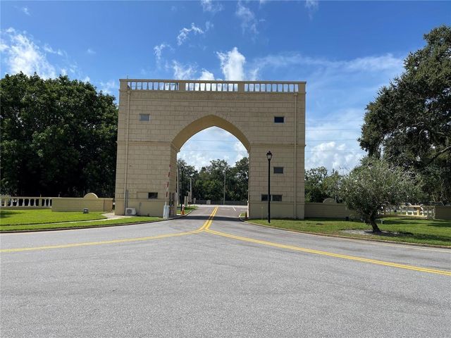 2383 NETHERLANDS DRIVE 57, Clearwater, FL 33763