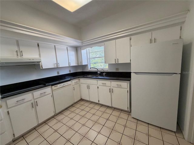 2383 NETHERLANDS DRIVE 57, Clearwater, FL 33763