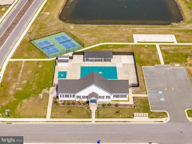 8 OLD FORGE DR, Ocean View, DE 19970
