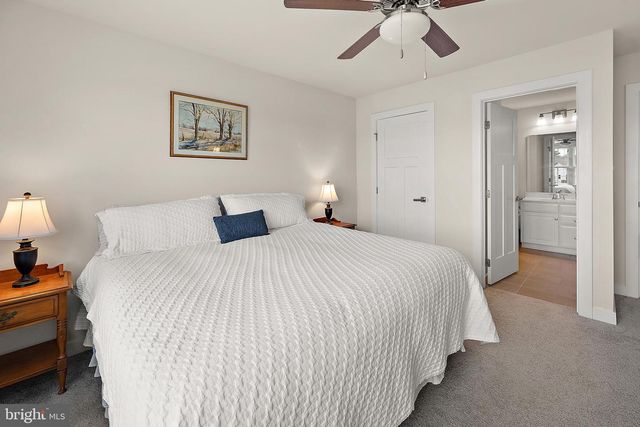 8 OLD FORGE DR, Ocean View, DE 19970