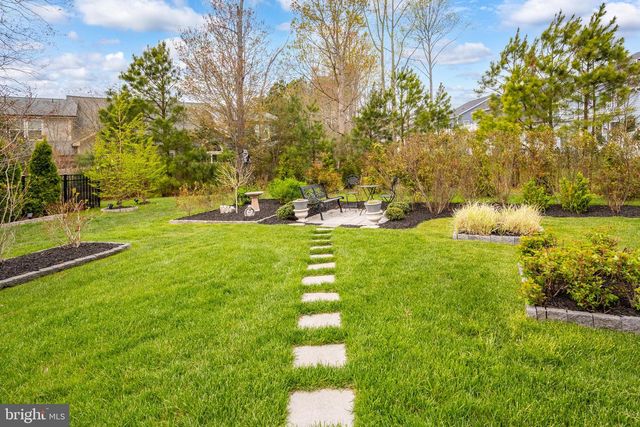 8 OLD FORGE DR, Ocean View, DE 19970