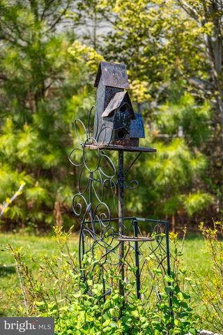 8 OLD FORGE DR, Ocean View, DE 19970