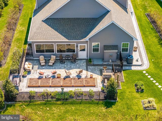 8 OLD FORGE DR, Ocean View, DE 19970