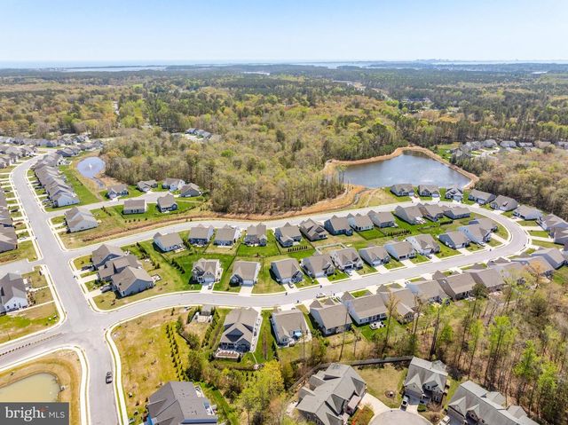 8 OLD FORGE DR, Ocean View, DE 19970