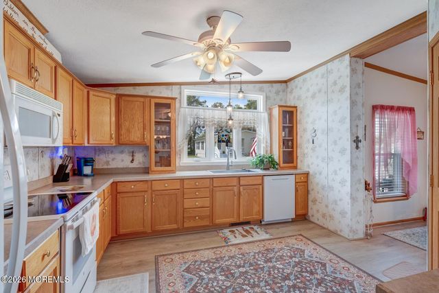 902 Oak Ridge Terrace, Whiting, NJ 08759