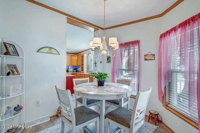 902 Oak Ridge Terrace, Whiting, NJ 08759