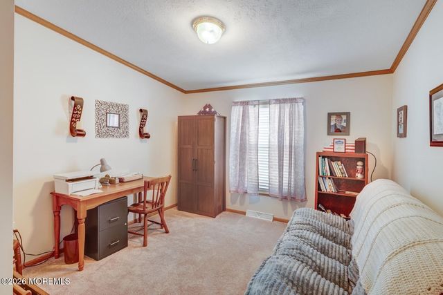 902 Oak Ridge Terrace, Whiting, NJ 08759