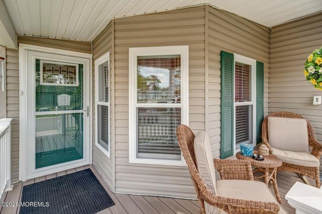 902 Oak Ridge Terrace, Whiting, NJ 08759