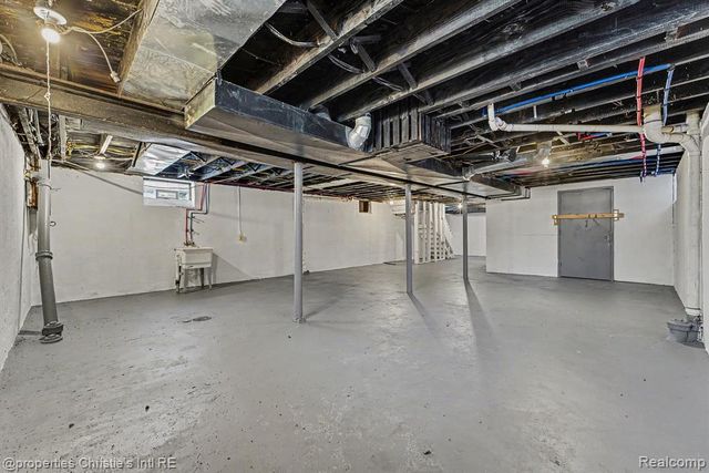 17147 Appoline Street, Detroit, MI 48235