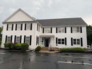 27 South St 2, Northborough, MA 01532