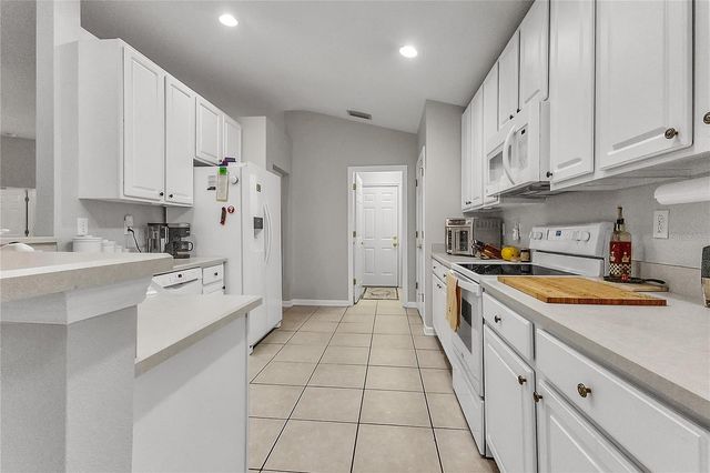 32 SHINNECOCK DRIVE, Palm Coast, FL 32137