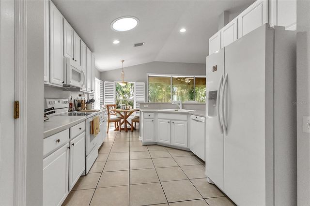 32 SHINNECOCK DRIVE, Palm Coast, FL 32137