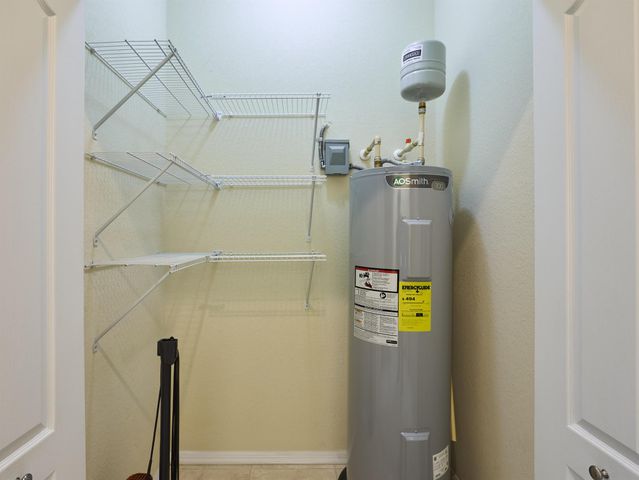 208 SW Otter Run Place, Stuart, FL 34997