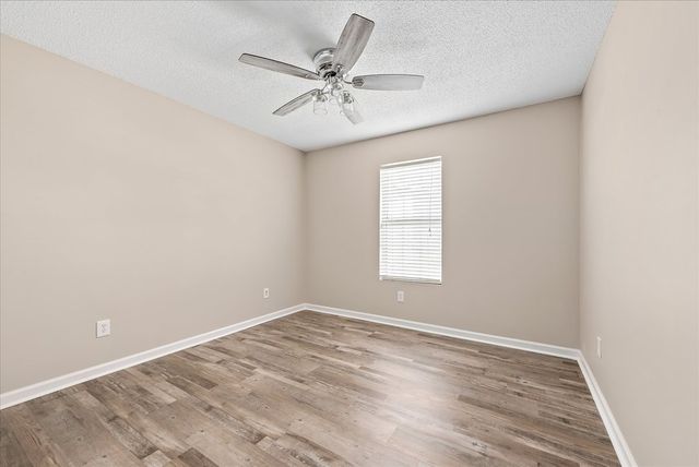 711 Dutch St, Dothan, AL 36301