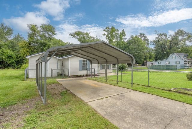 711 Dutch St, Dothan, AL 36301