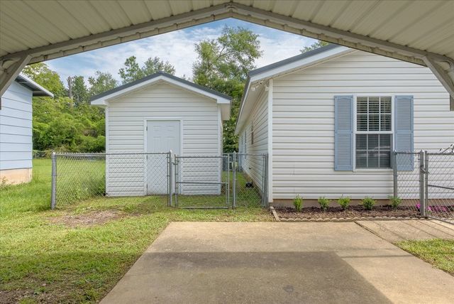 711 Dutch St, Dothan, AL 36301