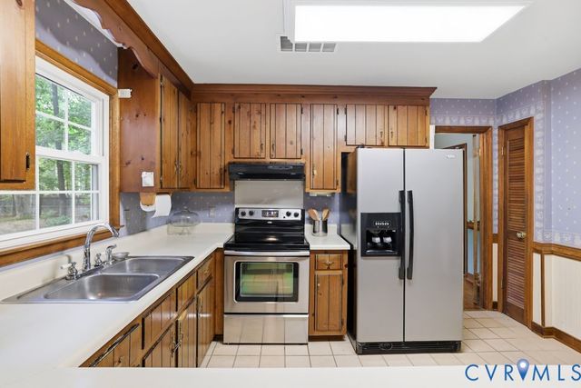 402 Aldengate Ct, Midlothian, VA 23114