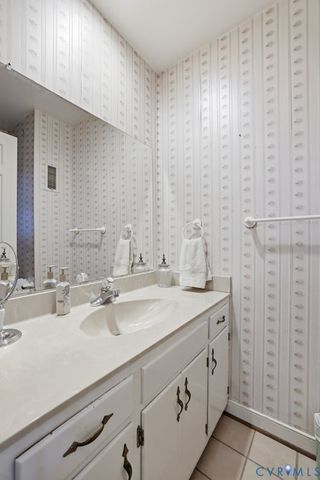 402 Aldengate Ct, Midlothian, VA 23114