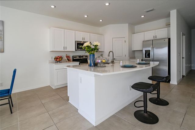 2282 ALEE LANE, Wesley Chapel, FL 33543