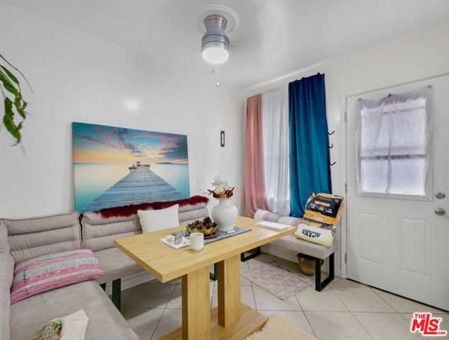 4061 Wade Street, Los Angeles, CA 90066