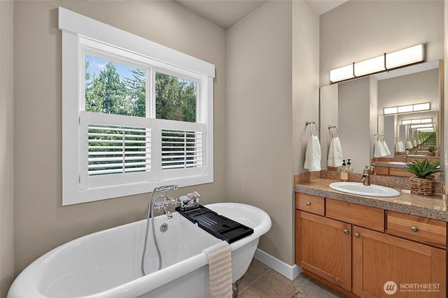 9600 J M Dickinson Road SW, Port Orchard, WA 98367
