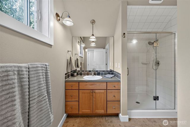 9600 J M Dickinson Road SW, Port Orchard, WA 98367