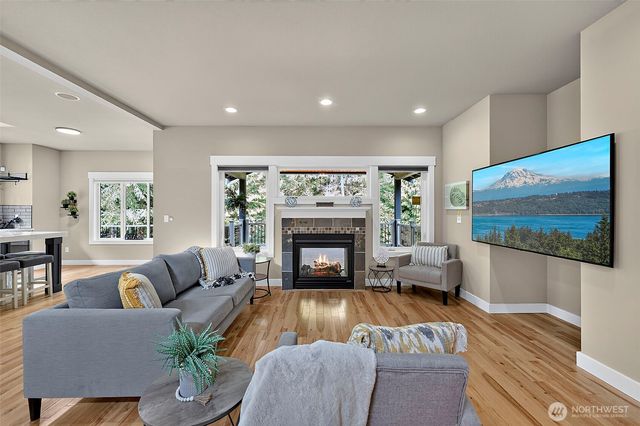 9600 J M Dickinson Road SW, Port Orchard, WA 98367