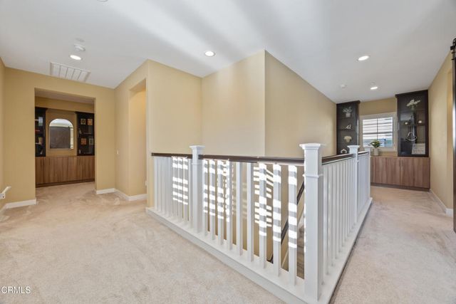 627 E Orange Blossom Way E, Azusa, CA 91702