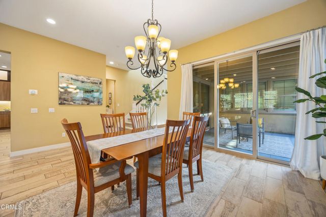 627 E Orange Blossom Way E, Azusa, CA 91702