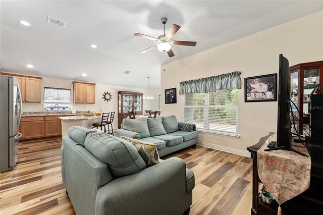 704 CHELSEA AVENUE, Fruitland Park, FL 34731