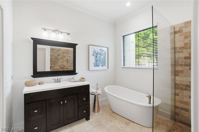 4740 5th AVE SW, Naples, FL 34119