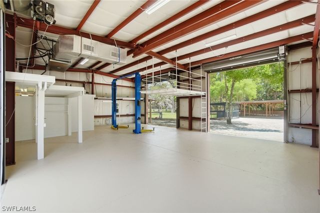 4740 5th AVE SW, Naples, FL 34119