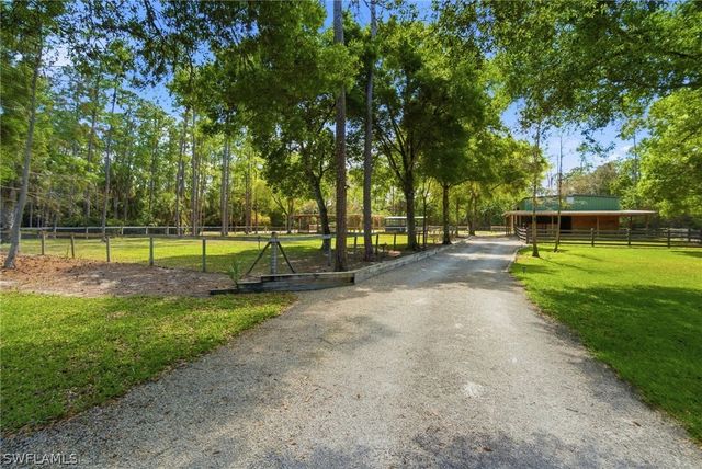 4740 5th AVE SW, Naples, FL 34119