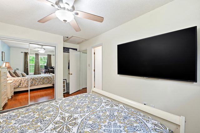 2016 White Road, Wilmington, NC 28411