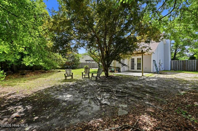 2016 White Road, Wilmington, NC 28411