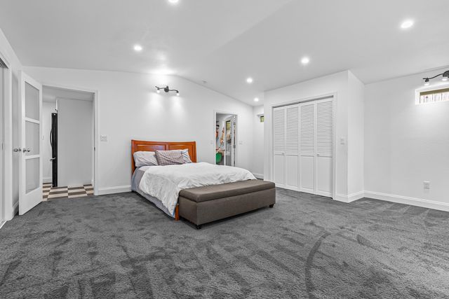 1417 Larkspur Avenue, Medford, OR 97504