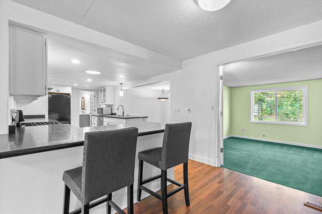 1417 Larkspur Avenue, Medford, OR 97504