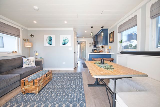 1 Pier 8 B14, Boston, MA 02129