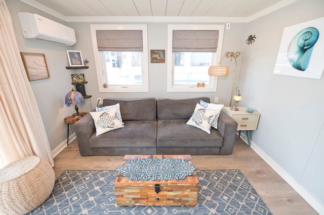 1 Pier 8 B14, Boston, MA 02129