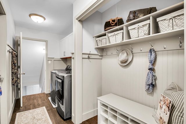 3700 Monarch Circle, Naperville, IL 60564