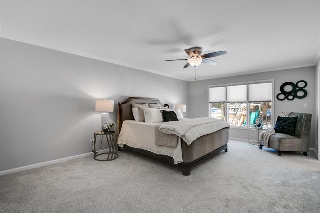 3700 Monarch Circle, Naperville, IL 60564