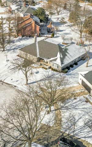 3700 Monarch Circle, Naperville, IL 60564