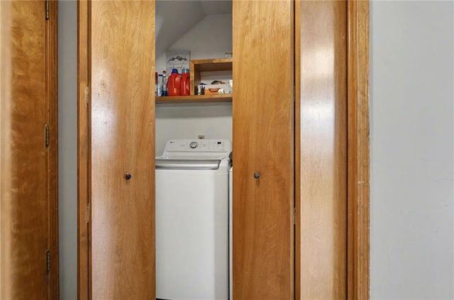 2235 Vail Way, Lawrence, KS 66047