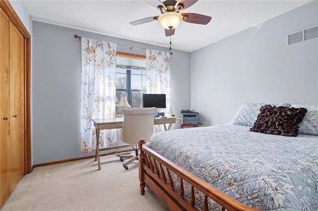 2235 Vail Way, Lawrence, KS 66047