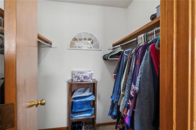 2235 Vail Way, Lawrence, KS 66047